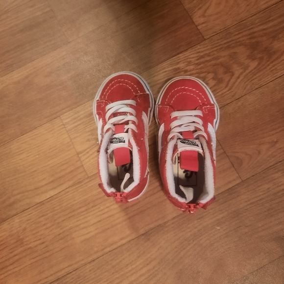 SOLD Vans, Toddler Size 5, Red and White - Picture 6 of 10
